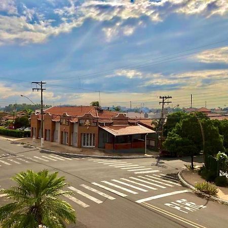 Apartamento Cantinho Morada Das Flores Daire Holambra Dış mekan fotoğraf